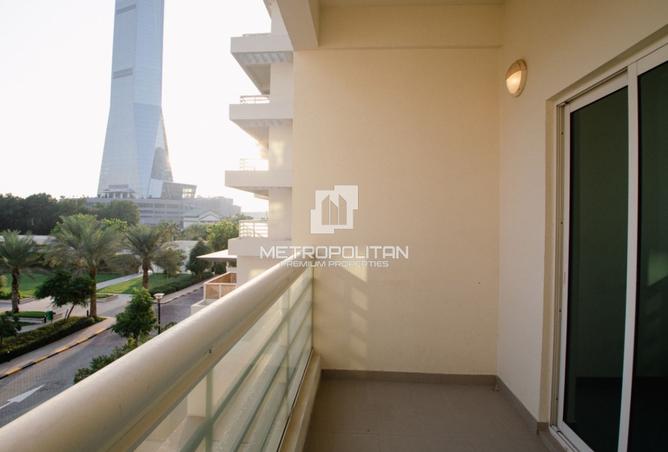 Lake View |Family Living |Multiple Cheques photo 3