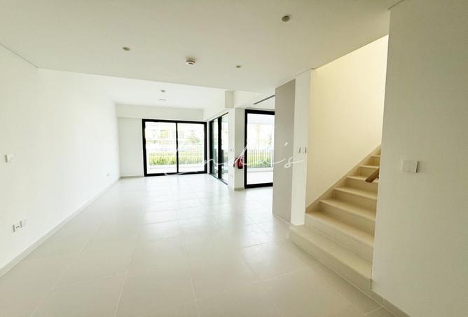 105978402 - Property Image 3