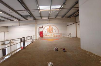 Warehouse - Studio - 1 Bathroom for rent in Ali Mousa Building - Al Sajaa Industrial - Al Sajaa - Sharjah