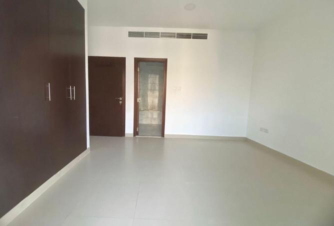 82392611 - صورة العقار 3