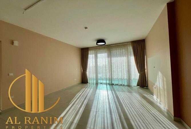100856778 - Property Image 3