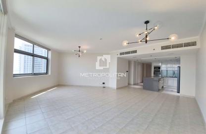 Apartment - 3 Bedrooms - 4 Bathrooms for rent in The Links East Tower - The Links - The Views - Dubai