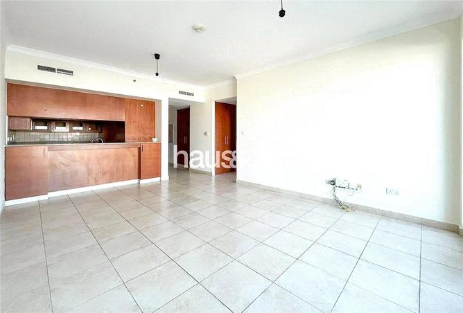 60912105 - Property Image 2