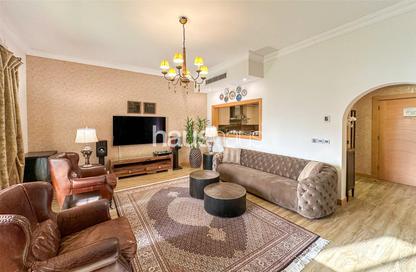 Apartment - 2 Bedrooms - 4 Bathrooms for sale in Al Khudrawi - Shoreline Apartments - Palm Jumeirah - Dubai