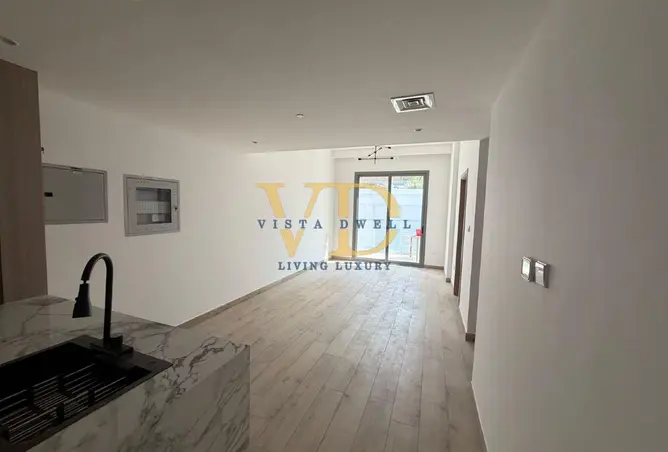 160111557 - Property Image 3