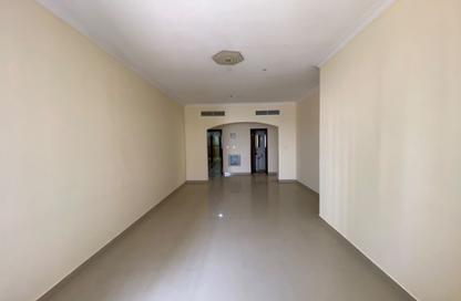 Apartment - 2 - 3 for rent in Al Khan Corniche - Al Khan - Sharjah
