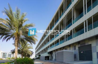 Apartment - 1 Bedroom - 1 Bathroom for rent in Al Raha Lofts - Al Raha Beach - Abu Dhabi