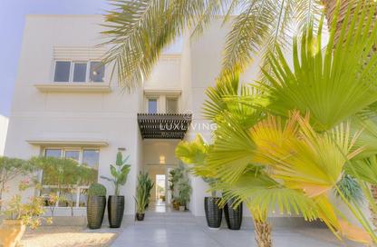 Villa - 5 Bedrooms - 4 Bathrooms for rent in Meadows 9 - Meadows - Dubai Villa - 5 Bedrooms - 4 Bathrooms for rent in Meadows 9 - Meadows - Dubai
