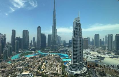 Apartment - 3 Bedrooms - 3 Bathrooms for rent in Burj Royale - Downtown Dubai - Dubai Apartment - 3 Bedrooms - 3 Bathrooms for rent in Burj Royale - Downtown Dubai - Dubai
