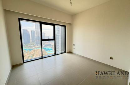 Apartment - 3 Bedrooms - 3 Bathrooms for rent in Burj Royale - Downtown Dubai - Dubai