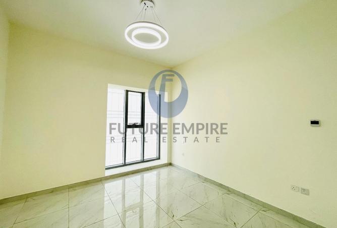 74242641 - صورة العقار 2