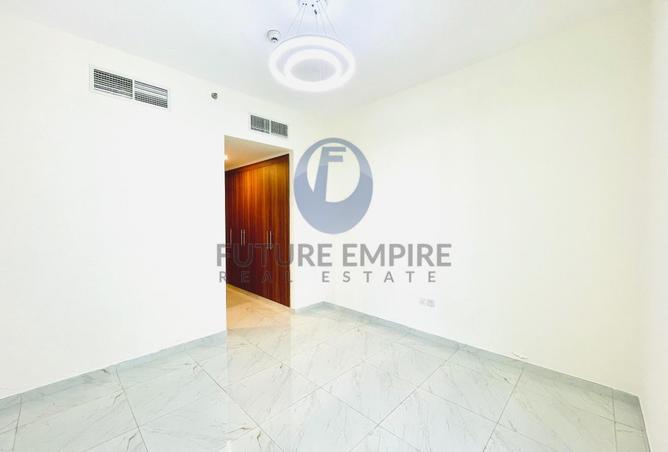 74242641 - صورة العقار 3