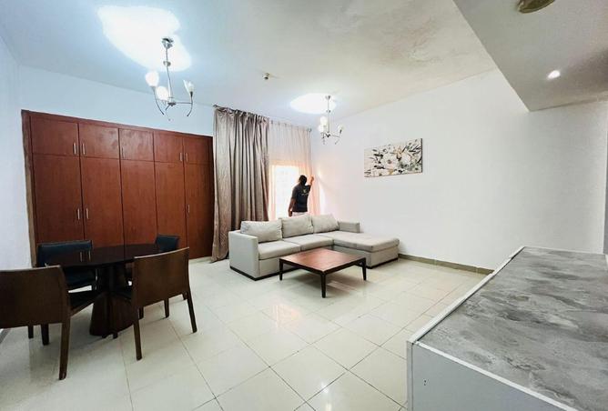 57780123 - Property Main Image