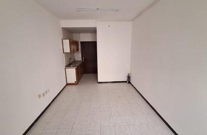 Apartment - Studio - 1 Bathroom for rent in Al Butina 9 Building - Al Butina - Sharjah