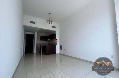 Apartment - 2 - 3 for rent in Al Rabia Tower - Majan - Dubai