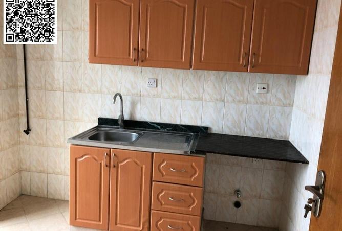 62464355 - Property Image 3