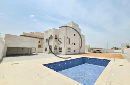 Villa - 6 Bedrooms - 7+ Bathrooms for rent in Nad Al Sheba 4 - Nad Al Sheba - Dubai