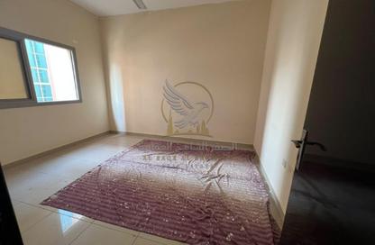 Apartment - 1 - 1 for rent in Dar Al Aman 33 - Bu Tina - Al Sharq - Sharjah