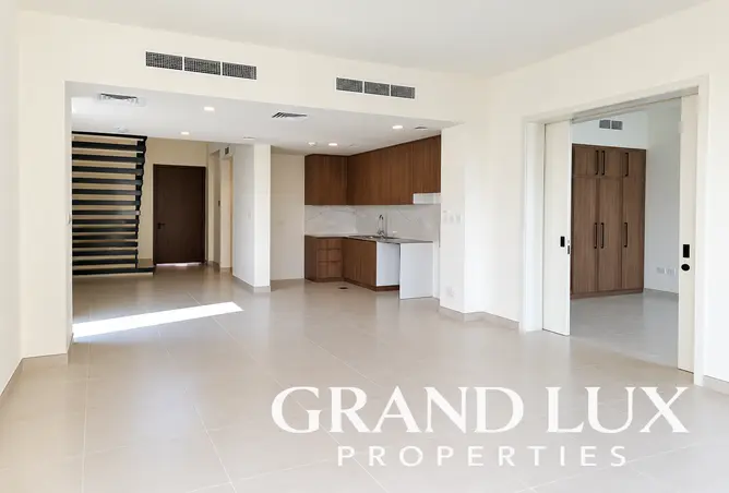 152814790 - Property Image 2