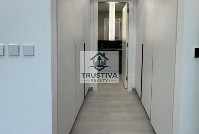 104668701 - Property Image 3