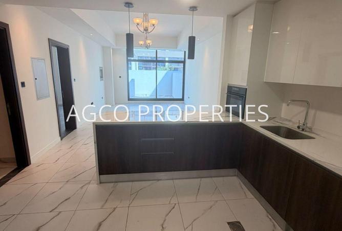 53573742 - صورة العقار 3