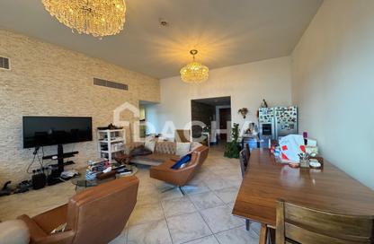 Apartment - 3 Bedrooms - 4 Bathrooms for sale in Dickens Circus 2 - Dickens Circus - Motor City - Dubai