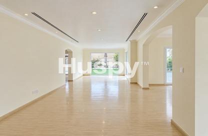 Villa - 5 - 4 for rent in Meadows 2 - Meadows - Dubai