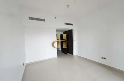 شقة - 2 غرف نوم - 3 حمامات للايجار في جيوار - منطقة 11 - قرية جميرا الدائرية - دبي