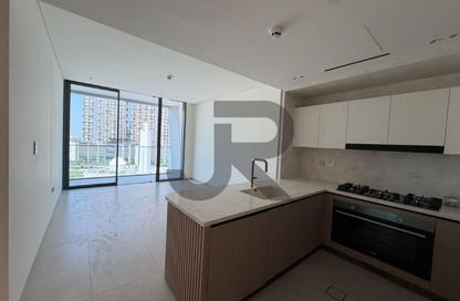 Apartment - 2 - 2 for rent in Binghatti Ivory - Dubai Healthcare City 2 - Al Jaddaf - Dubai