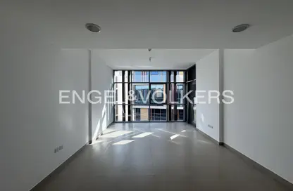 Apartment - 1 Bedroom - 2 Bathrooms for rent in Dubai Wharf Tower 2 - Dubai Wharf - Al Jaddaf - Dubai
