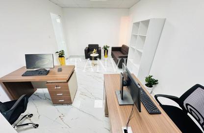 Office Space - Studio - 1 for rent in Fatima Mohammad Ahmad Bin Suleiman Building - Al Raffa - Bur Dubai - Dubai
