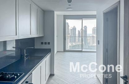 Apartment - Studio - 1 Bathroom for rent in Peninsula Three - Peninsula - Business Bay - Dubai