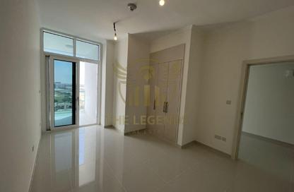 Apartment - 1 - 1 for sale in Carson B - Carson - Damac Hills - Dubai