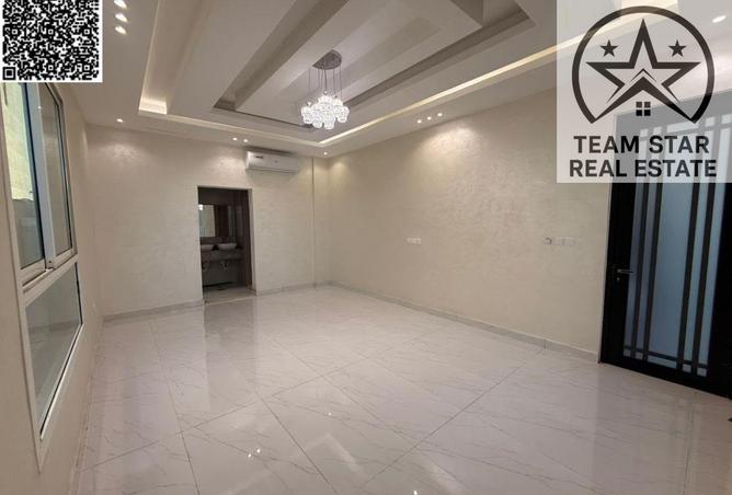 137438825 - Property Image 3