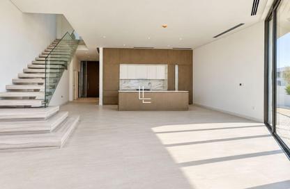 Townhouse - 3 - 4 for sale in Nad Al Sheba Gardens 2 - Nad Al Sheba Gardens - Nad Al Sheba 1 - Nad Al Sheba - Dubai