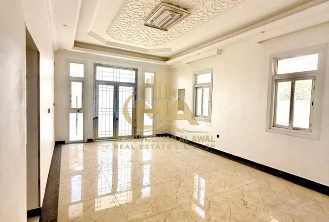 158246375 - Property Image 3
