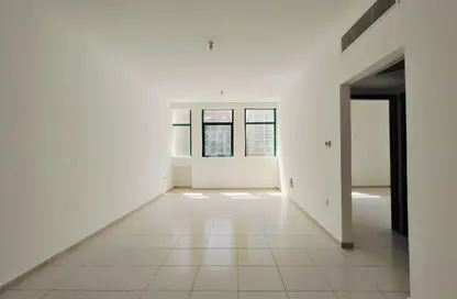 Apartment - 1 Bedroom - 1 Bathroom for rent in Al Falah Street - City Downtown - Abu Dhabi