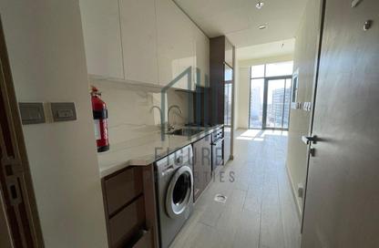 Apartment - Studio - 1 Bathroom for rent in Azizi Riviera 48 - Azizi Riviera - Meydan One - Meydan - Dubai
