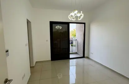 Villa - 3 Bedrooms - 4 Bathrooms for rent in Nasma Residence - Al Tai - Sharjah