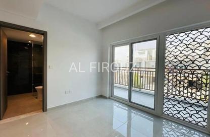 Townhouse - 4 - 4 for rent in Verona - Damac Hills 2 - Dubai