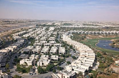 Apartment - 2 Bedrooms - 2 Bathrooms for rent in Golf Gate - Damac Hills - Dubai