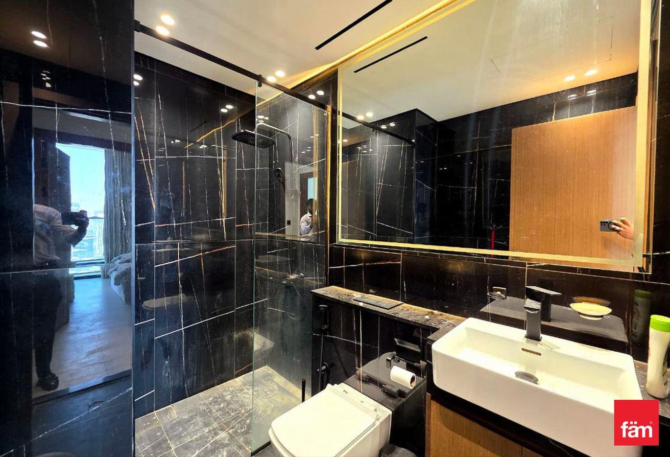 2BR+Pool+Jacuzzi | High Floor | Best Layout photo 12