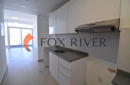 شقة - 1 حمام للايجار في ابراج بلووم - الضاحية 10 - قرية جميرا الدائرية - دبي