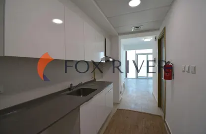 شقة - 1 حمام للايجار في بلوم تاورز بي - ابراج بلووم - الضاحية 10 - قرية جميرا الدائرية - دبي