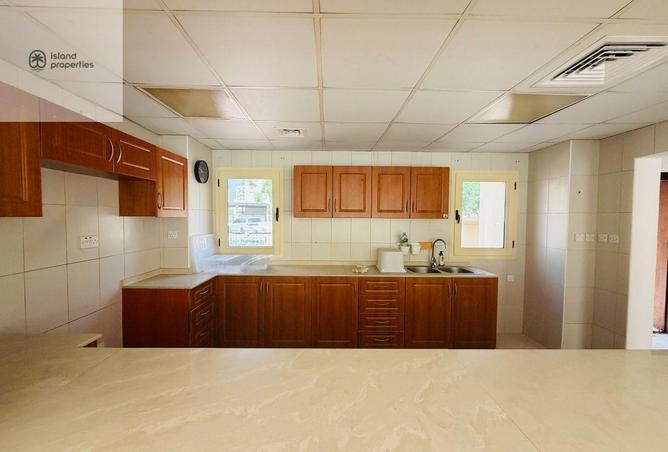 83212734 - Property Image 3