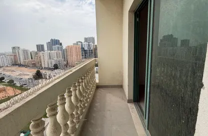 Apartment - 3 Bedrooms - 3 Bathrooms for sale in Al Qasimiah City - Sharjah