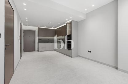 Apartment - 1 Bedroom - 2 Bathrooms for rent in Jasmine House - Jumeirah Garden City - Al Satwa - Dubai