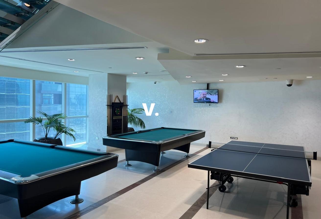 Great Offer | Spacious Layout | Close to Metro photo 20