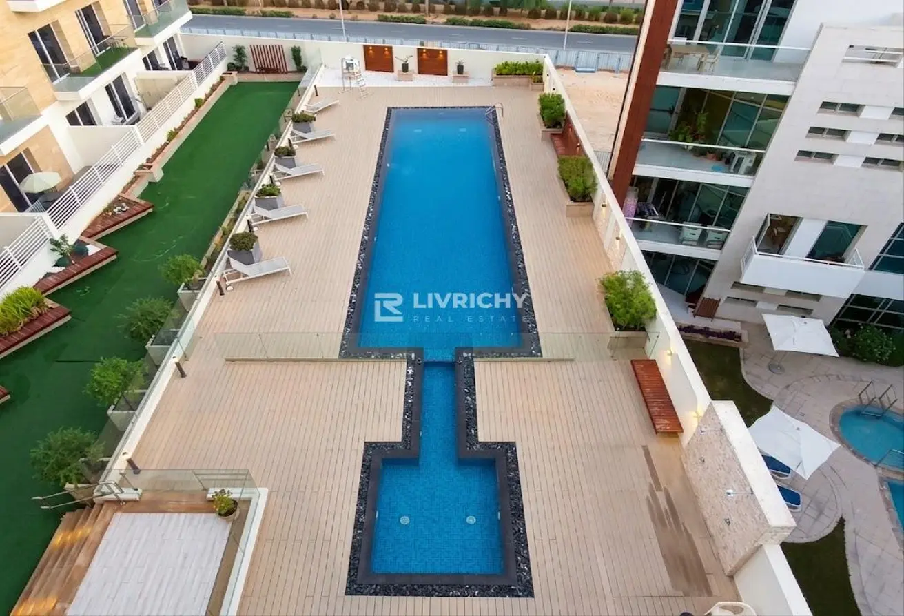 135615360 - Property Main Image