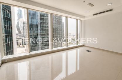 Office Space - Studio - 1 Bathroom for rent in The Burlington - Business Bay - Dubai